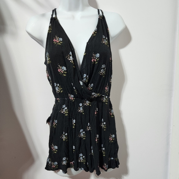American Eagle Outfitters Romper - Picture 1 of 5